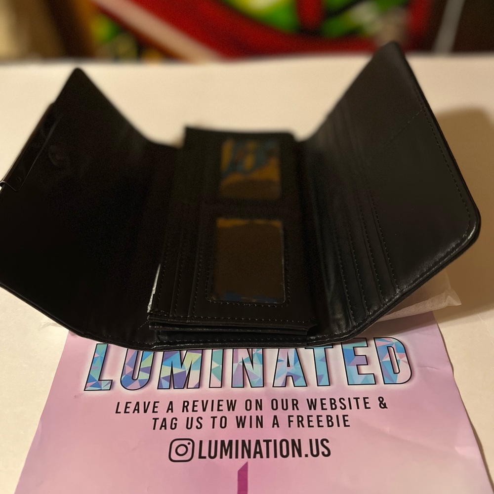 COPY - NWT The Lumination Holographic Wallet brand new in bag with tags - Picture 7 of 8